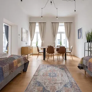 Apartament Roksox-home Meidling Schloss Schoenbrunn, Wiedeń